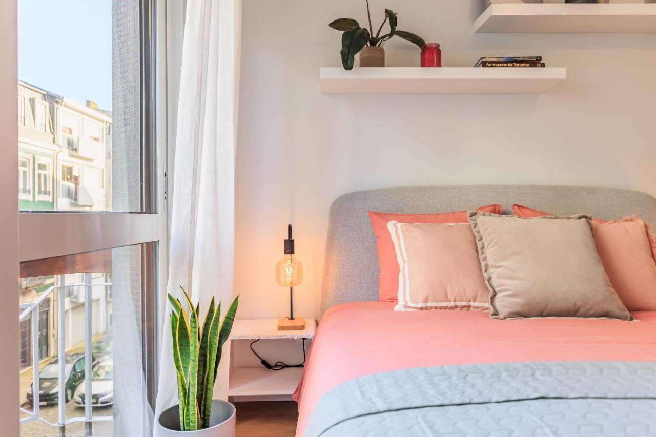 Enjoy Bonfim Central 2Br Renovated Apartment By Lovelystay Porto Luaran gambar